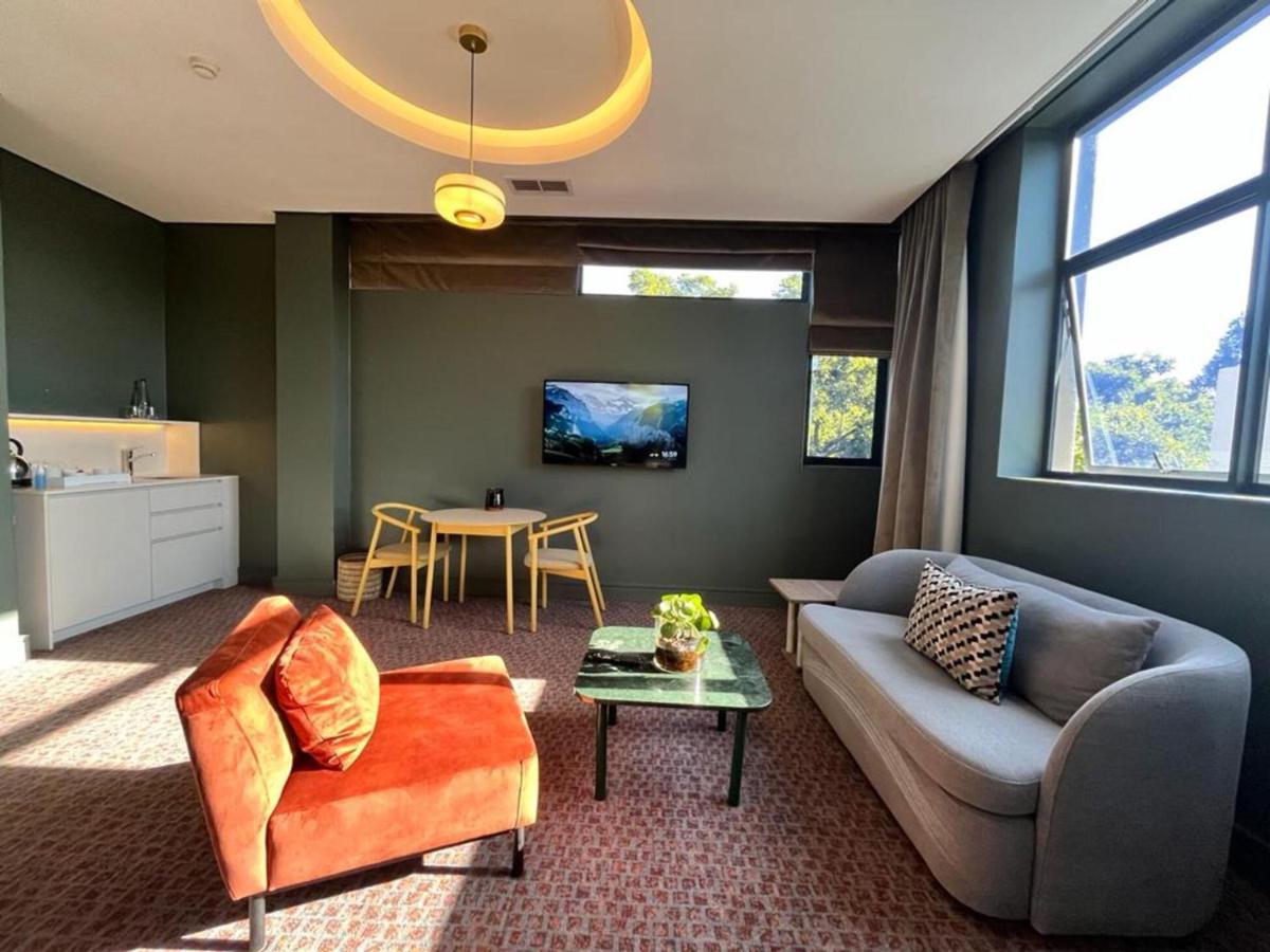 Home Suite Hotels Rosebank Joanesburgo Exterior foto