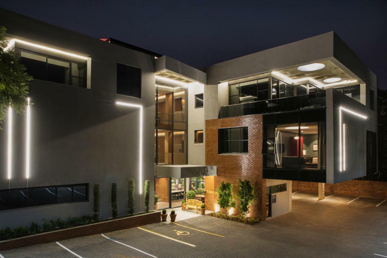 Home Suite Hotels Rosebank Joanesburgo Exterior foto