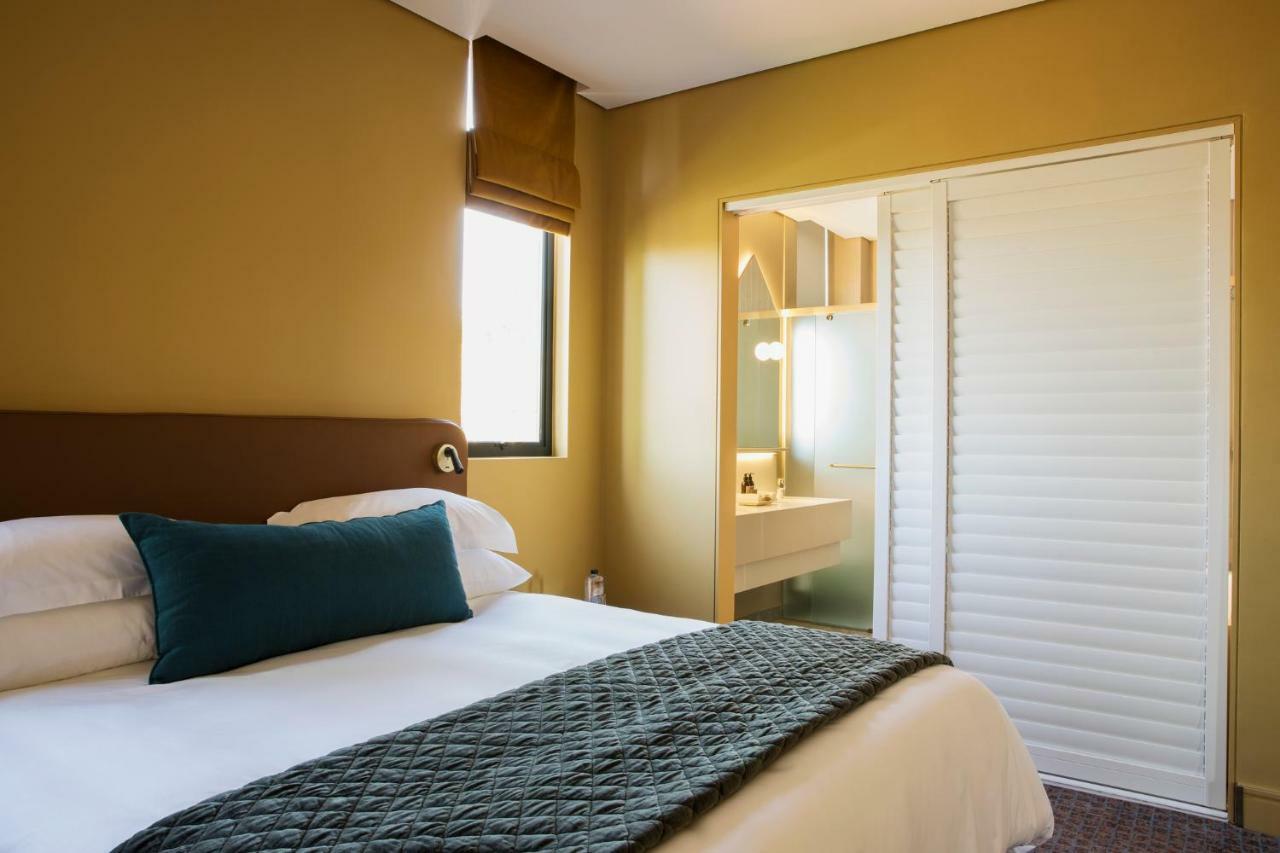 Home Suite Hotels Rosebank Joanesburgo Exterior foto