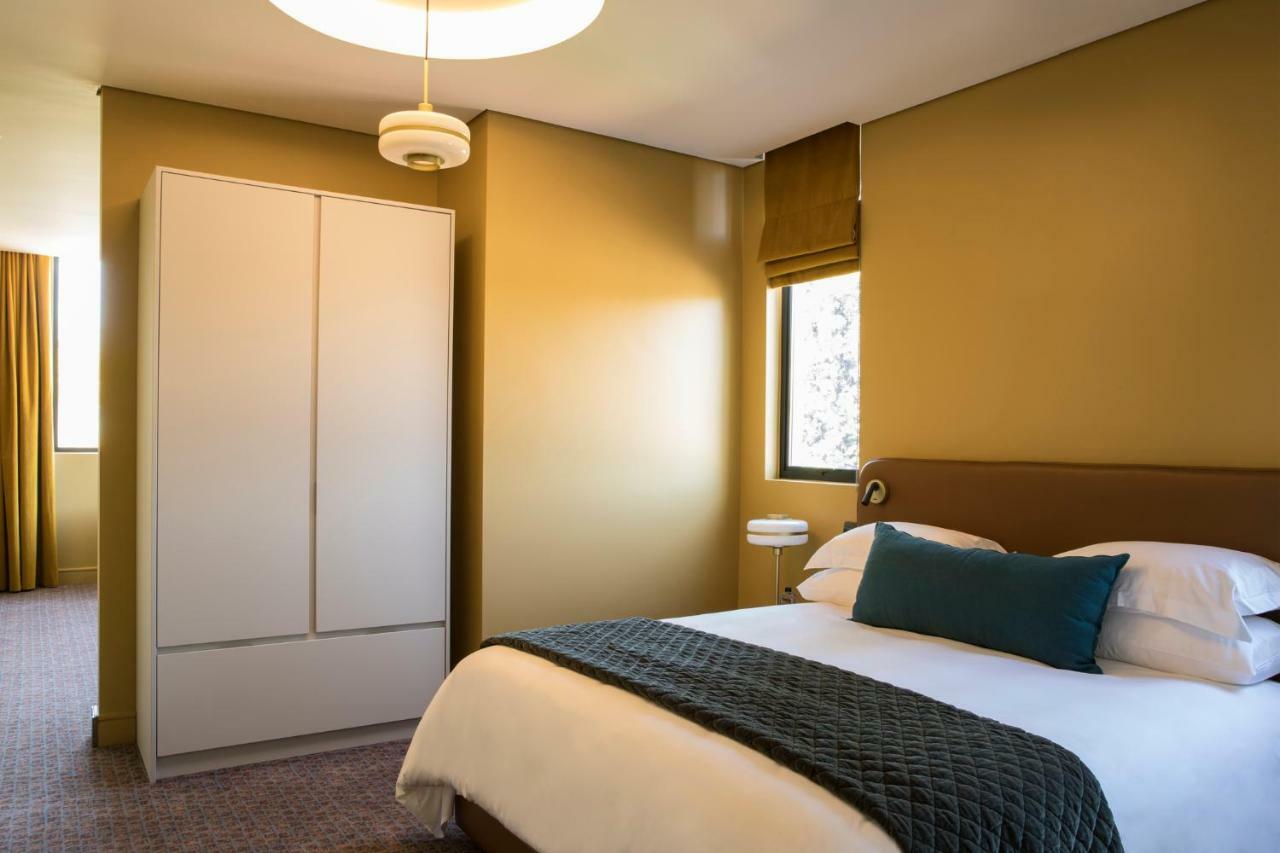 Home Suite Hotels Rosebank Joanesburgo Exterior foto
